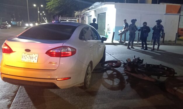 Motociclista lesionado en choque sobre la avenida Adolfo López Mateos