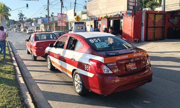 Choque por alcance en la avenida Independencia deja solo daños materiales