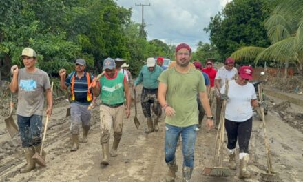 Porque nada es imposible cuando se ama: Daniel Cortina y los pescadores de La Mata unen fuerzas por un Tuxpan limpio y de pie
