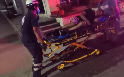 Motociclistas lesionados al derrapar tras atropellar a un perro en la Ochoa