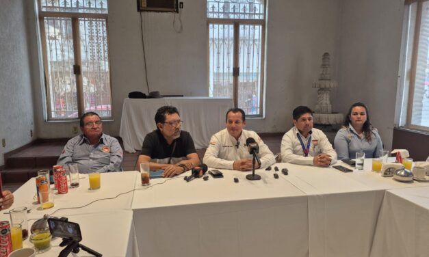 Sindicatos de Tuxpan apoyados por Óptica Live anuncian programa gratuito de lentes para la población