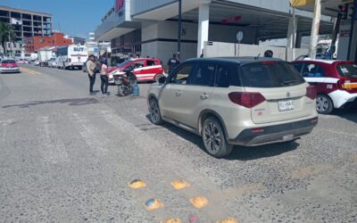 Accidente en pleno Centro de Tuxpan deja una mujer lesionada