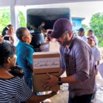 Sin descanso por la gente: Daniel Cortina continúa apoyando a familias damnificadas en Tuxpan