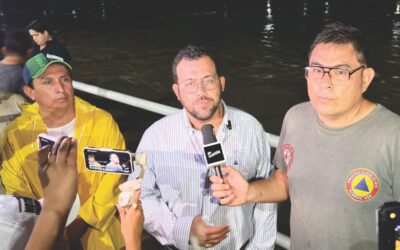 Gobierno de Tuxpan adopta medidas preventivas ante la crecida del río Tuxpan, que ya registra escurrimientos hacia el bulevar, en sus partes más bajas