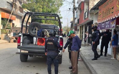 Hombre lesionado tras discusión por basura en la Galeana