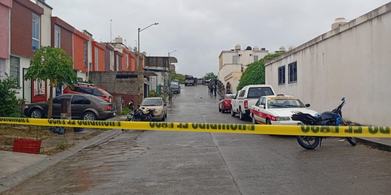 Irrupción armada en Petrópolis deja dos hombres gravemente heridos en su vivienda