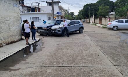 Choque en Santiago de la Peña: no se reportan personas lesionadas