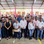 Daniel Cortina respalda a productores de miel en la zona norte