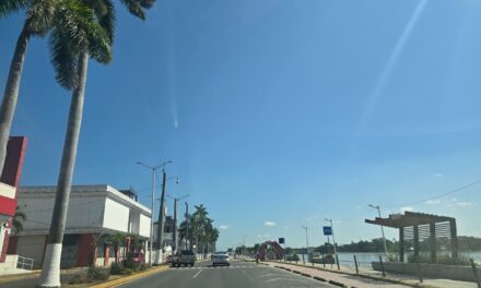 ¡EMERGENCIA SANITARIA EN NUESTRAS CALLES!: NO ES LODO, ES AGUA DE DRENAJE CONTAMINADA