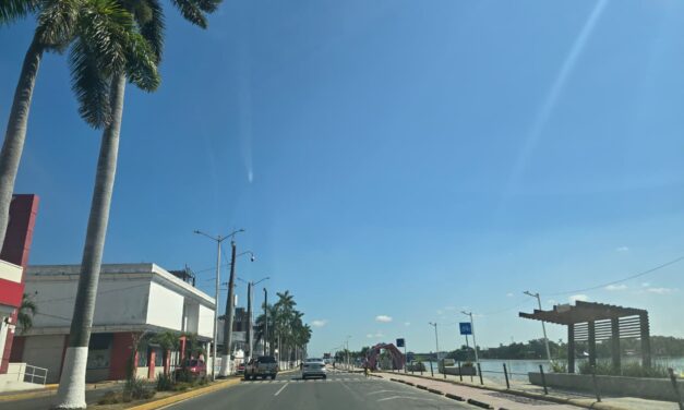 ¡EMERGENCIA SANITARIA EN NUESTRAS CALLES!: NO ES LODO, ES AGUA DE DRENAJE CONTAMINADA