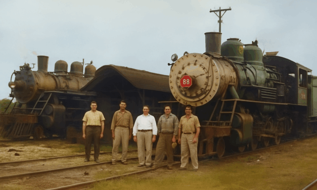 Se inaugura el tramo ferroviario Tuxpan-La Guadalupe de 64 km de extensión.