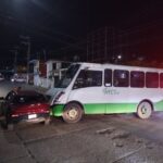 Mujer de 73 años provoca choque en el Centro de Tuxpan; hay un lesionado