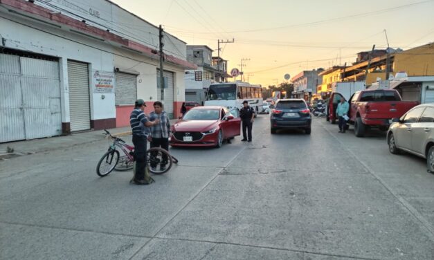 El mañanero en bicicleta