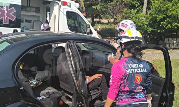 Corriente marina casi provoca tragedia en Playa San Antonio