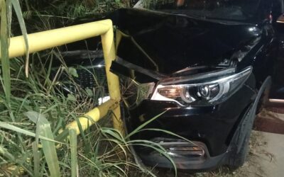 Accidente en el Libramiento López Mateos deja solo daños materiales