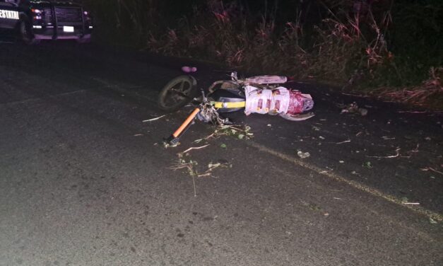 Motociclista resulta lesionado tras derrapar en la carretera Tuxpan–Tamiahua, a la altura de Sabanillas