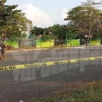 Homicidio en el estacionamiento de la escuela Manuel C. Tello; víctima era empleado de la CFE