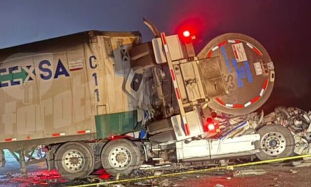 Tráiler y pipa se estrellan en la México–Tuxpan; muere chofer y cierran la vía