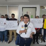 Trabajadores de Salud se manifiestan en el Hospital IMSS-Bienestar “Emilio Alcázar” de Tuxpan