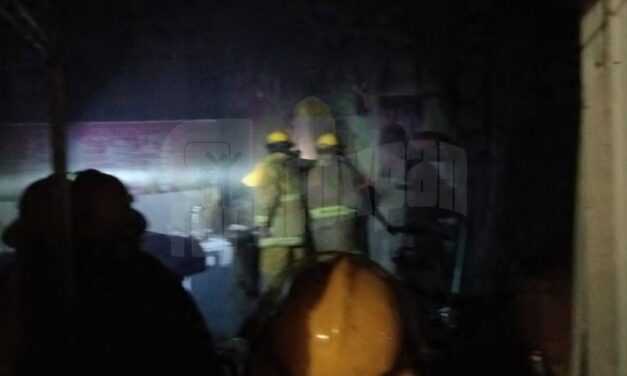 Navidad amarga: incendio también alcanzó juguetería en Soriana CANACO