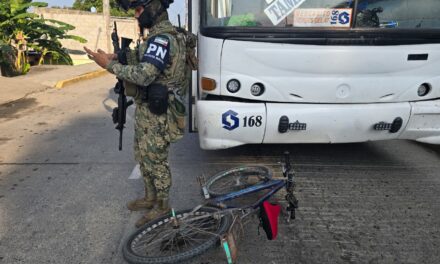 Ciclista de la tercera edad resulta lesionado tras ser impactado por autobús en Tuxpan