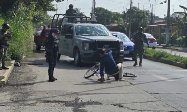 Ciclista es arrollado en el libramiento; responsable huye