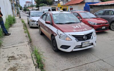¡Se pasa el ALTO Y provoca CHOQUE EN LA ROSA MARÍA!
