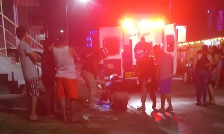 Cayó desde un tercer piso al intentar revisar su tinaco; su estado es grave