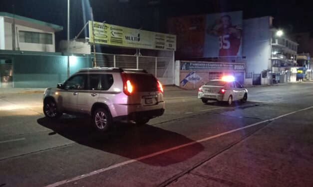 XTRAIL Fuera de control en el Bulevar Demetrio Ruiz Malerva deja solo daños materiales