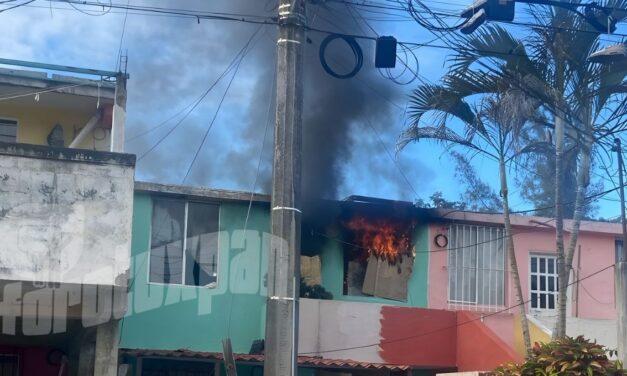 “La quemó el Diablo”: fuego devora vivienda en Infonavit Géminis