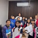 Alumnos de primaria visitan el Ayuntamiento tras inspirarse en video de TikTok