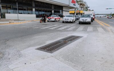 Alcalde de Tuxpan supervisa obra de alcantarillado de alta durabilidad en el centro de la ciudad