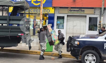 Aseguran máquinas tragamonedas tras operativo federal en el centro de Tuxpan