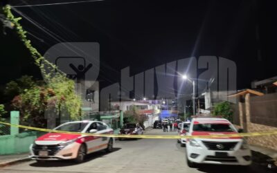 Fallece joven herido en ataque armado a base de taxis Platinum en Tuxpan