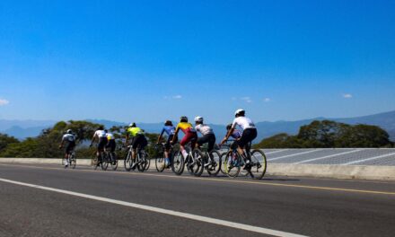 Jóvenes tuxpeños destacan en ciclismo rumbo a la Olimpiada Nacional 2026