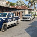 Se pasa el alto y le pega a una SUV del año