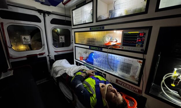 Choque en Libramiento deja a un motociclista hospitalizado: CAMD mantiene servicio de ambulancias activo las 24 horas