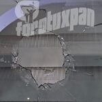 Hieren a hombre en recepción del Palacio Municipal de Tuxpan; Policía afirma que fue bala perdida