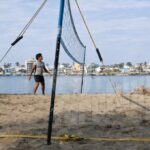 De la inundación nació una cancha: jóvenes convierten la tragedia en deporte en Santiago de la Peña
