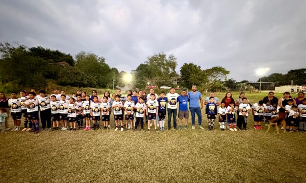 El Regidor Cuarto René Cruz Cortés impulsa el deporte tuxpeño