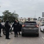 Vecinos chocan en Zapote Gordo