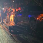 Motociclista provoca choque múltiple en la carretera a Juana Moza; deja un lesionado leve