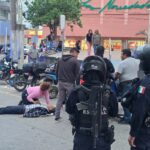 Adulto mayor resulta lesionado tras caer de un taxi en el centro