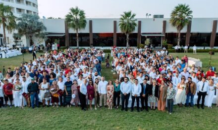 Tuxpan celebra la unión y la certeza: 157 parejas dan un paso firme en “Matrimonios 2026”