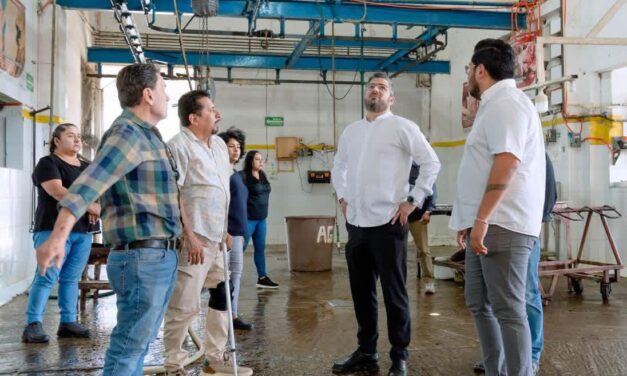 Mantener el orden administrativo y fortalecer la infraestructura del Rastro Municipal es prioridad en Tuxpan: Daniel Cortina