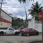 Se pasa el ALTO y provoca choque en la colonia Azteca