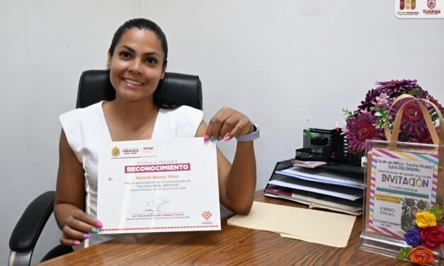 ¡Honor a quien Honor merece! Le entregan reconocimiento a la regidora Marleth Blanco