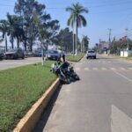 Motociclista provoca choque lateral en Maples Arce; hay un lesionado