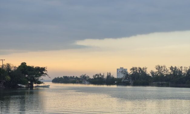 Emiten Aviso de Temporal para el Golfo de México; prevén “Evento de Surada” en costas de Veracruz
