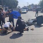 Motociclista atropella a adulto mayor en la colonia La Ribera; fue trasladado al Sanatorio Naval